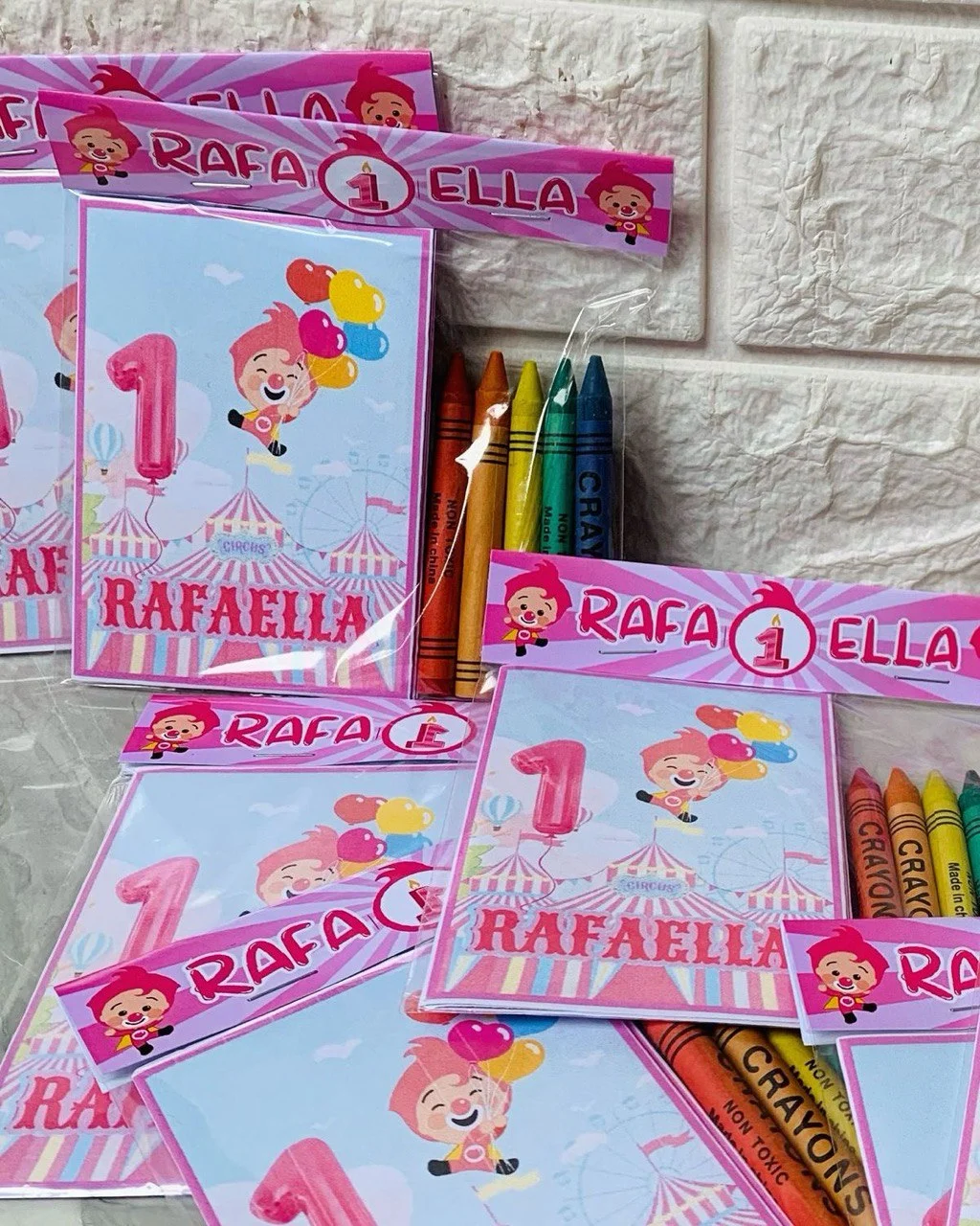 Libritos para colorear personalizados